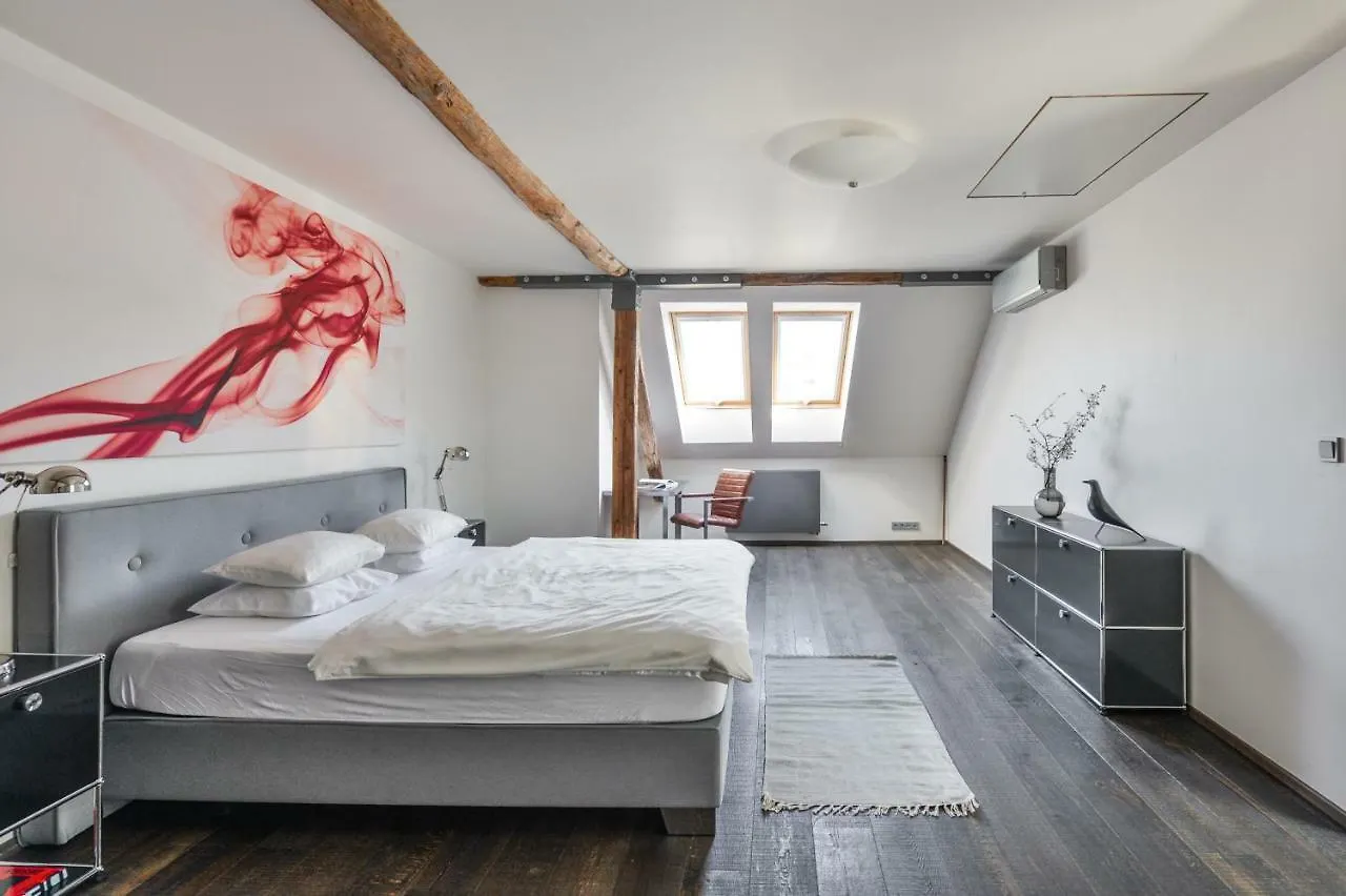 דירות פראג Designer Loft צ'כיה